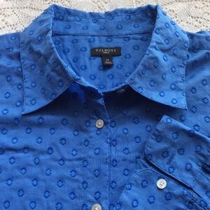 Talbots 100% cotton ⭐️ blue ⭐️ button up ⭐️